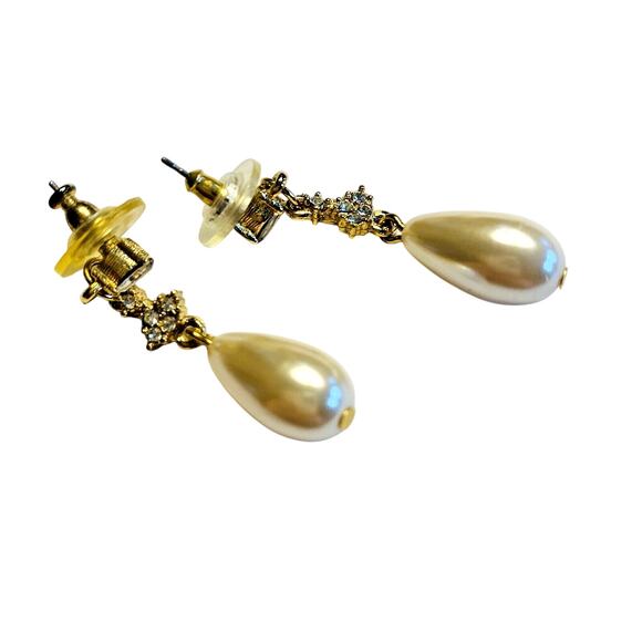 Vintage Richelieu Pierced Earrings Elegant Pearl Teardrops Dangles Wedding Bride - Picture 2 of 6
